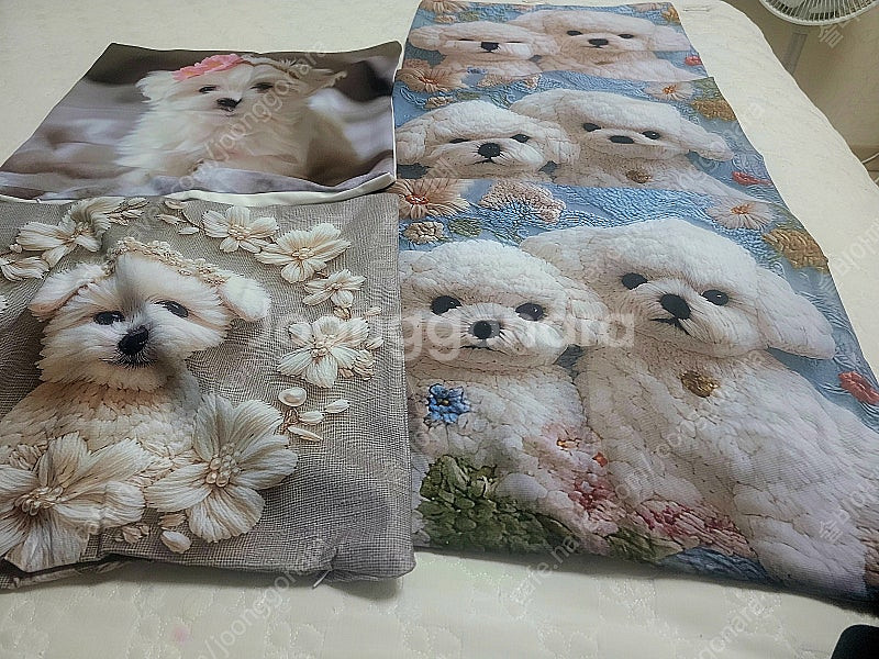 강아지 프린팅 쿠션 새상품들--0