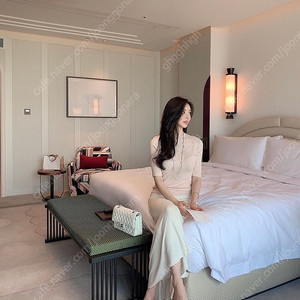 라플라 제작 백슬릿 T , 오웬스 스커트 셋업