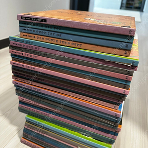 웅진 전래동화 호롱불 옛이야기 전집 38권+길잡이1권 팝니다.