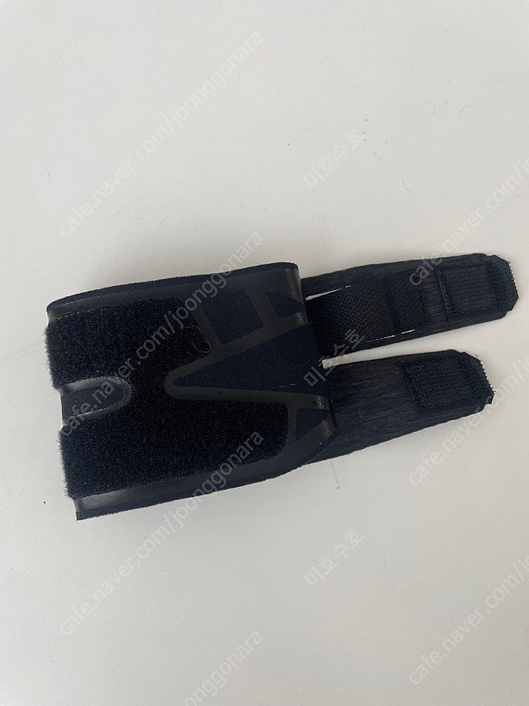 잠스트 필르미스타 손목보호대 M (새상품)--1