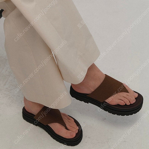 그레이룸 플랫폼 스웨이드 쪼리 240