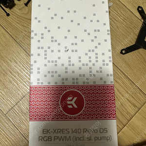 EK D5 PWM 커스텀 수냉 펌프 +물통