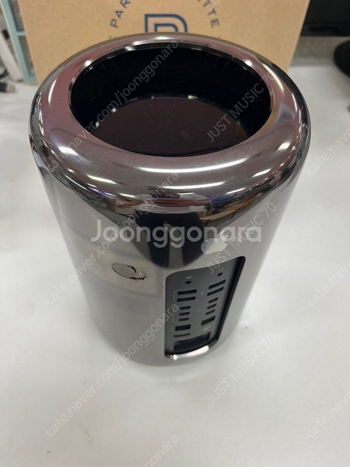 2013 맥프로 처분합니다~! (가격 낮춤)--1