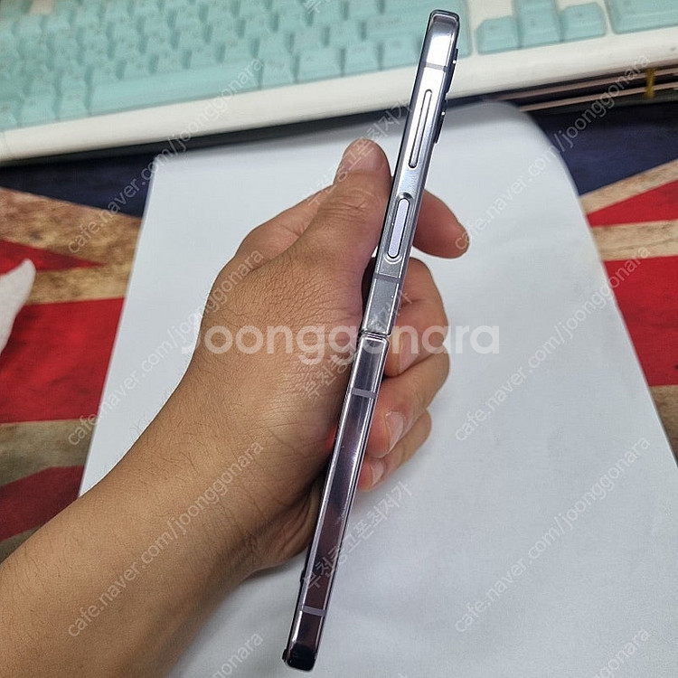 205827 갤럭시Z플립4 퍼플 SK 무잔상 중고폰 2...--5