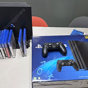 ps4pro 1테라 여러가지 게임 같이 판매합니다