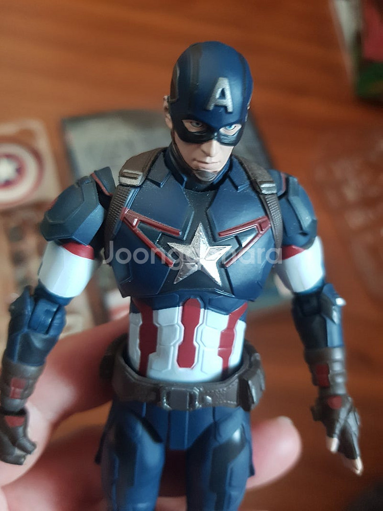SHF aou 캡틴아메리카 팝니다~--1