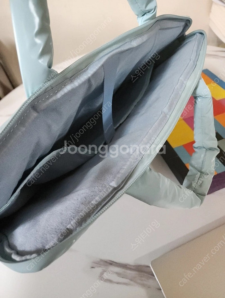 [새제품] 대한항공 스타벅스 한정판 노트북 가방 판매합...--8