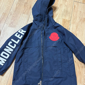 몽클레어 바람막이