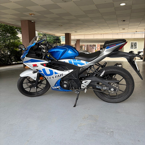 스즈키 gsxr-125 21년식 스페셜카울 요시무라