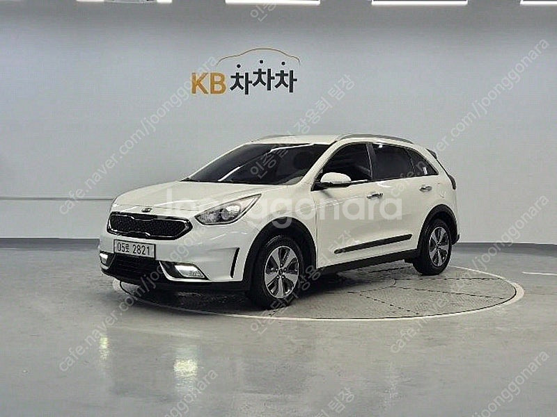 기아 니로 중고 니로 하이브리드 중고차 흰색 2018년...--0