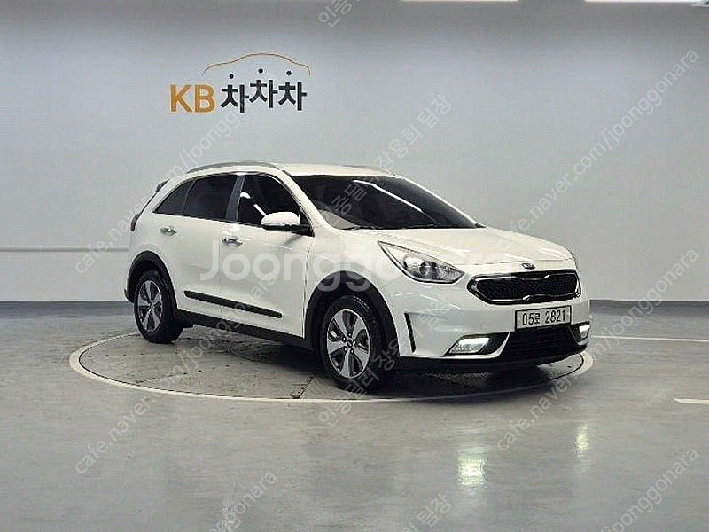 기아 니로 중고 니로 하이브리드 중고차 흰색 2018년...--5