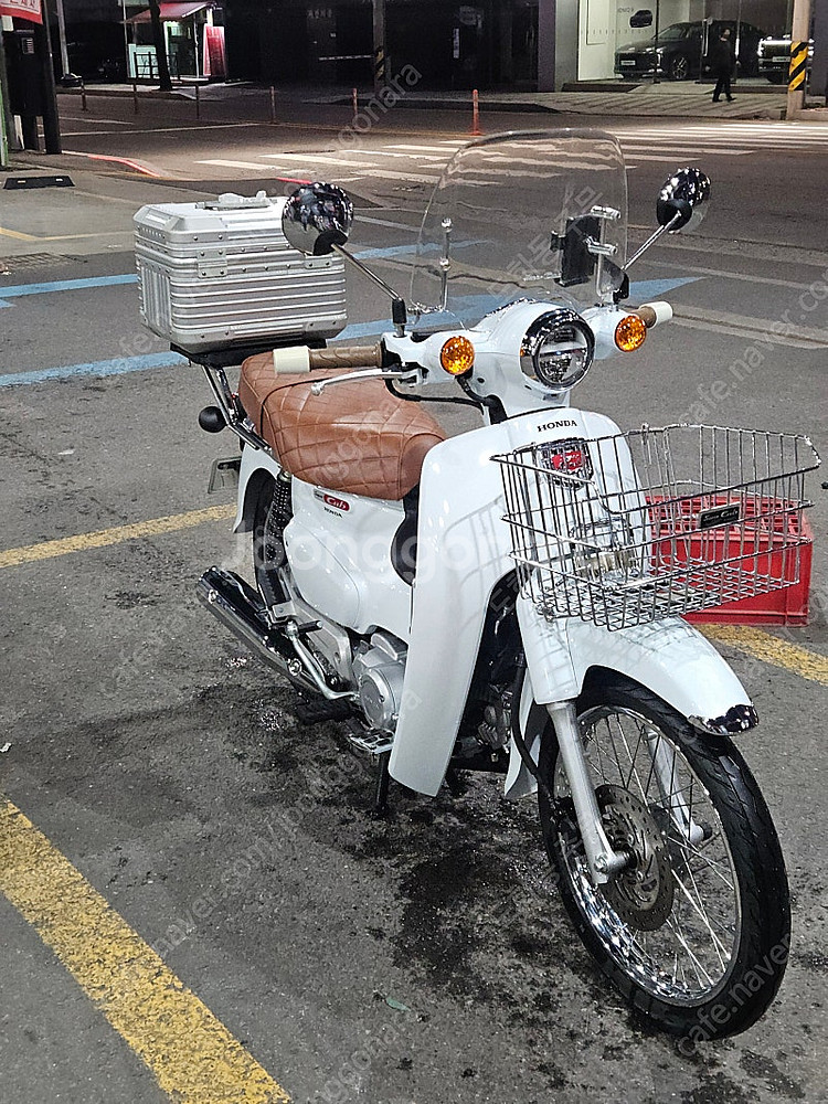혼다 슈퍼커브 화이트 19@@km--0