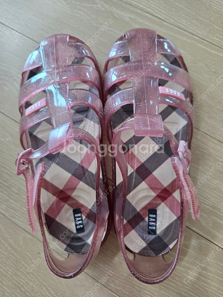 새상품))닥스키즈 젤리샌들(핑크) 220사이즈 판매합니다.--0