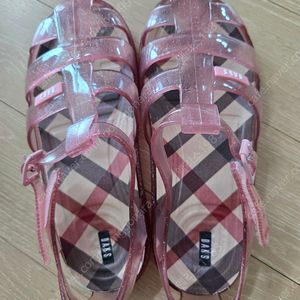 새상품))닥스키즈 젤리샌들(핑크) 220사이즈 판매합니다.