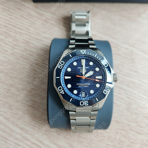 테그호이어 아쿠아레이서 오토메틱 42mm 블루 300 데이트 백화점구매 (보증서포함)