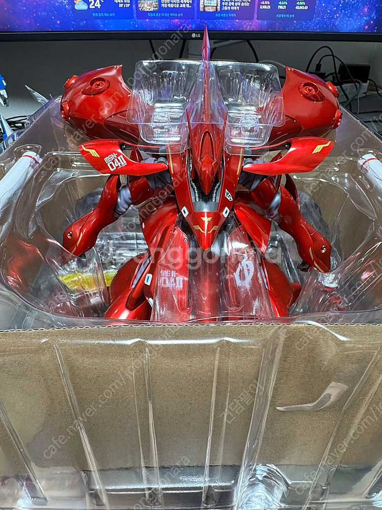 SHF 더 배트맨. 아냐 포저, 로봇혼 게 드라이, 나...--3