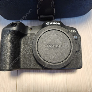 캐논정품 eos r8 바디 , 소니정품 a7m3 바디 판매합니다.
