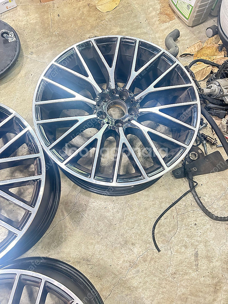 벤츠 w223 S580 4매틱 순정 20인치 휠 타이어...--0