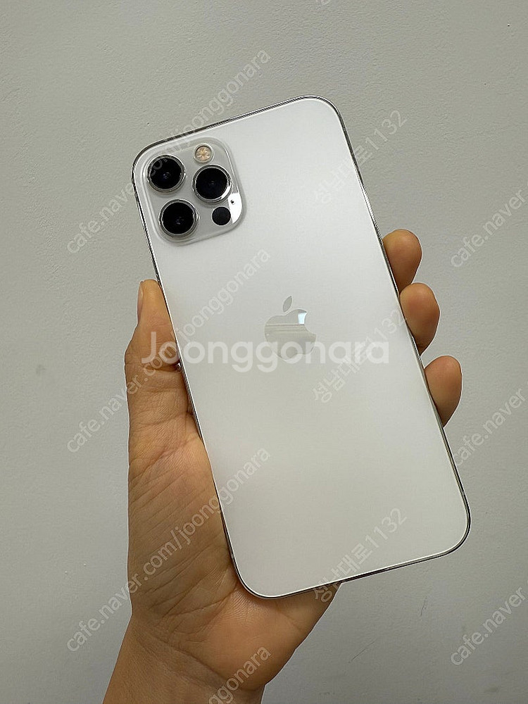 I Phone아이폰12프로 화이트 128기가 28만 판...--0