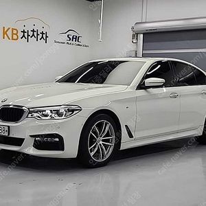 BMW 5시리즈 중고 BMW 520D 중고 5시리즈 중고차 할부 2017년식 84,931km 520d xDrive M 스포츠 플러스 중고차 살 때