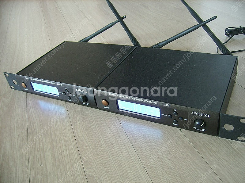 SECO 무선마이크 수신기 (UX-850) 2대 (가격...--2