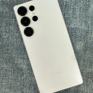 *새상품급* 갤럭시S25울트라 256G 실버 25년 4월개통 무잔상 119만원 판매해요