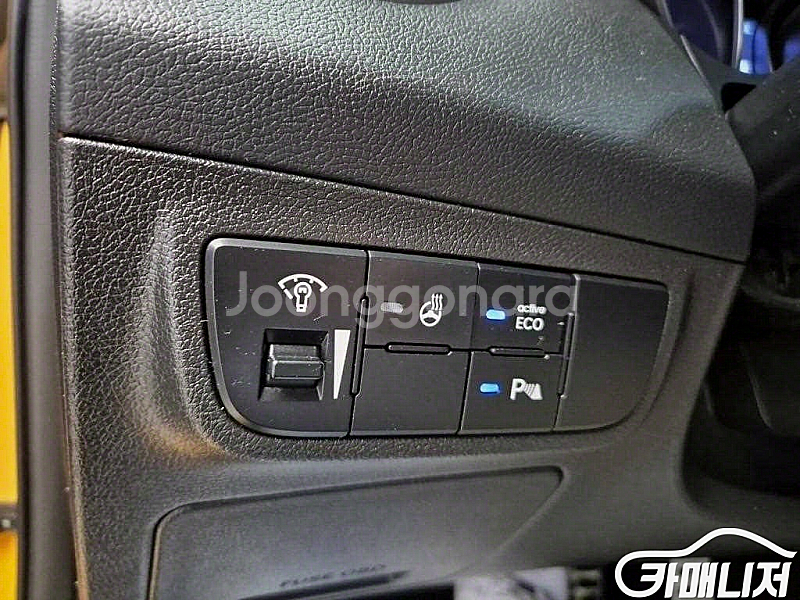 더뉴벨로스터 1.6 GDI 2017 년 중고차/전액할부...--9