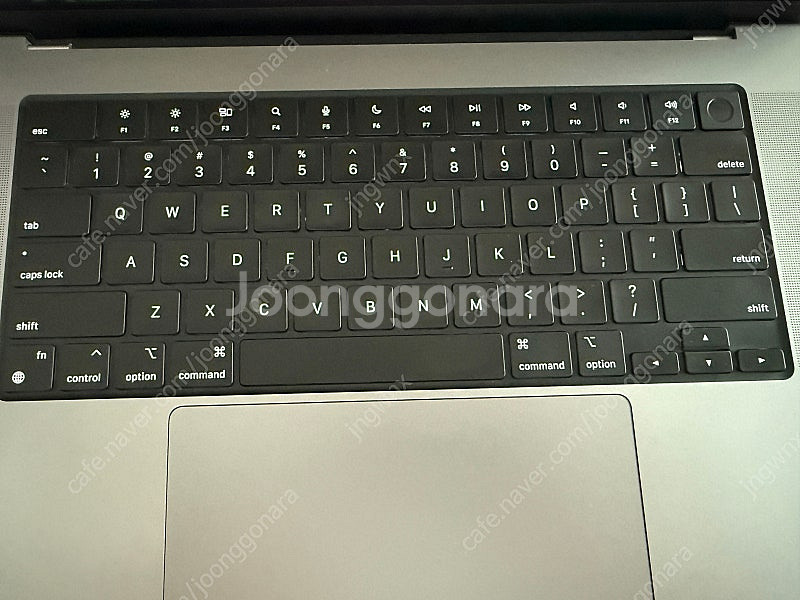 맥북 프로 m1max/64g 램/2tb 팝니다--2