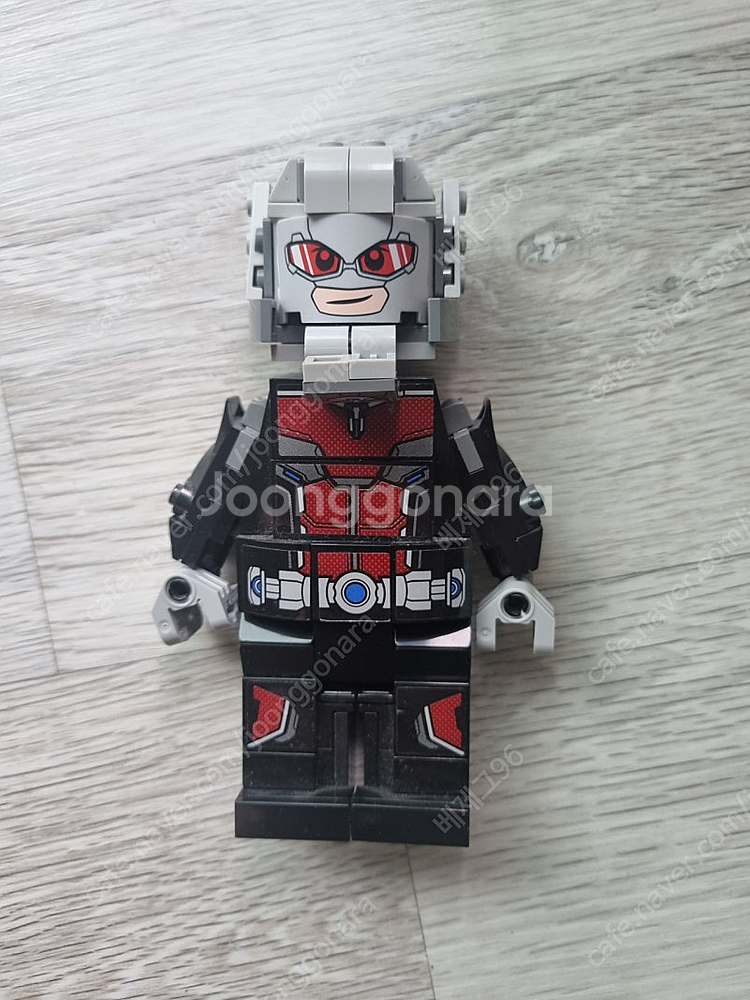 레고 76501 앤트맨 피규어--1