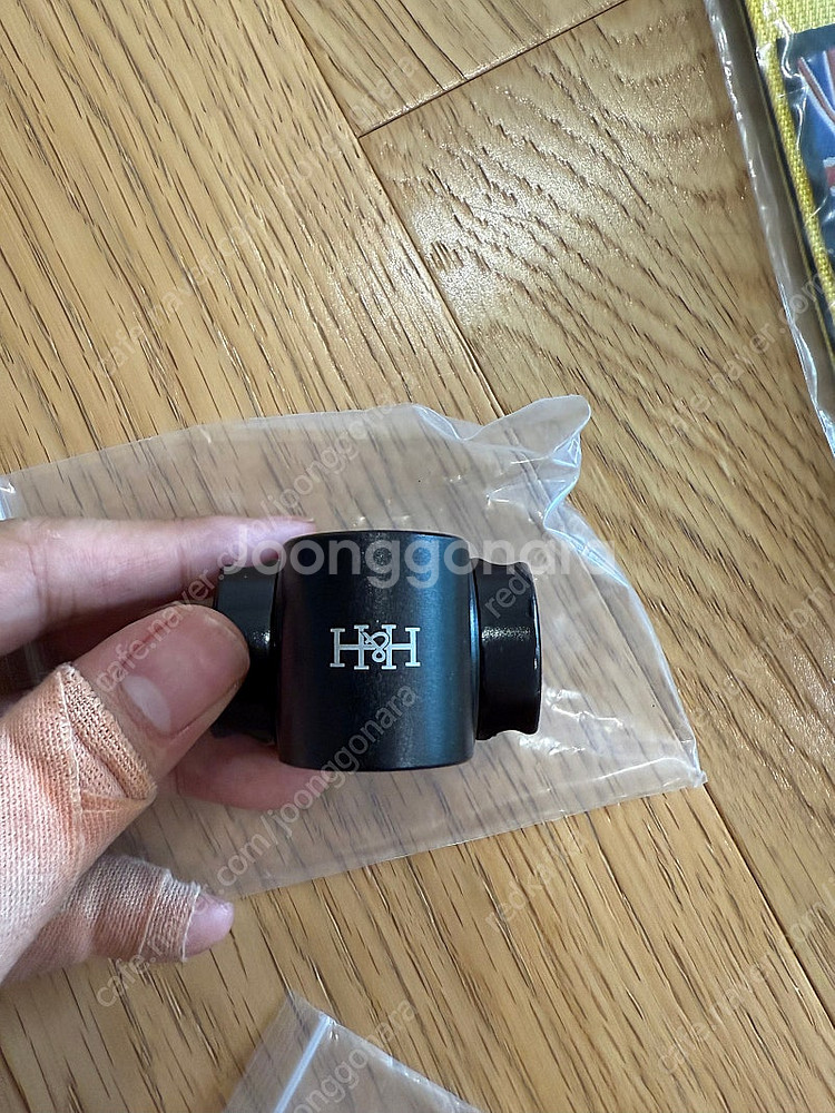 브롬톤 H&H 펜타클립 + 3d 카본레일 안장 + 홀더--6