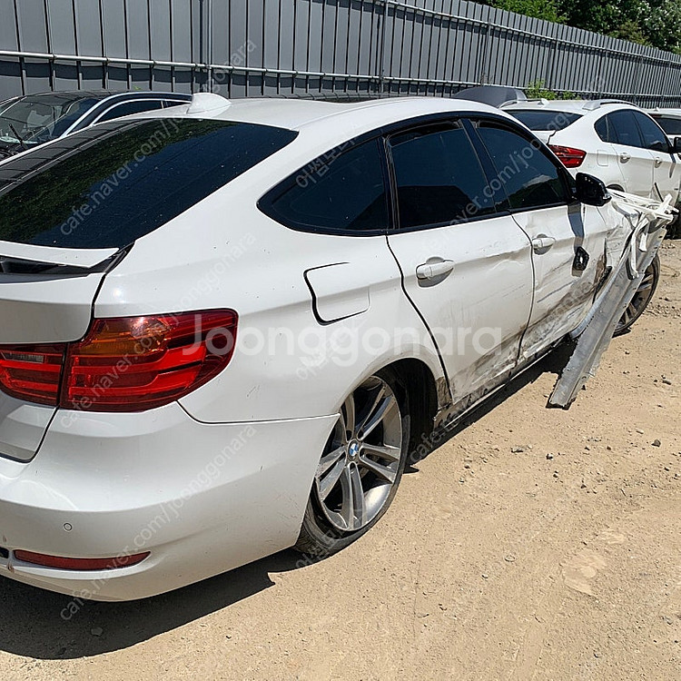 BMW 3GT (F34) N47D20C 2.0 디젤 1...--5