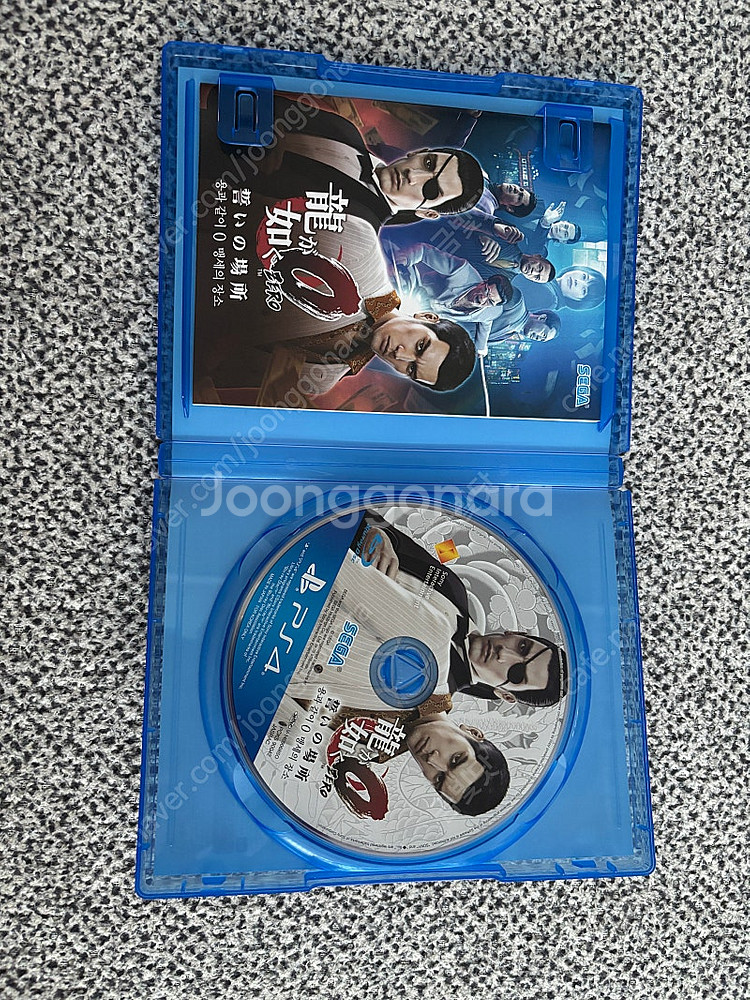 PS4/5 용과같이 극2, 4 팝니다--4