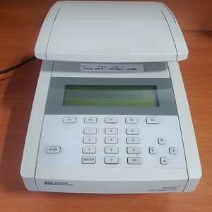 Applied Biosystems GeneAmp PCR System 2700 유전자 증폭기 팝니다.