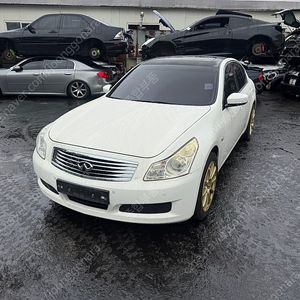 인피니티 G35,G35S,G37 부품차 각개합니다 앞범퍼,뒷범퍼,휀다,도어,문짝, 헤드라이트,전조등,테일램프,후미등,트렁크,본네트,휠,하체,내장재,도어트림,미션,시트,흡기,엔진