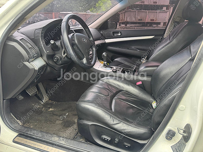 인피니티 G35,G35S,G37 부품차 각개합니다 앞범...--3