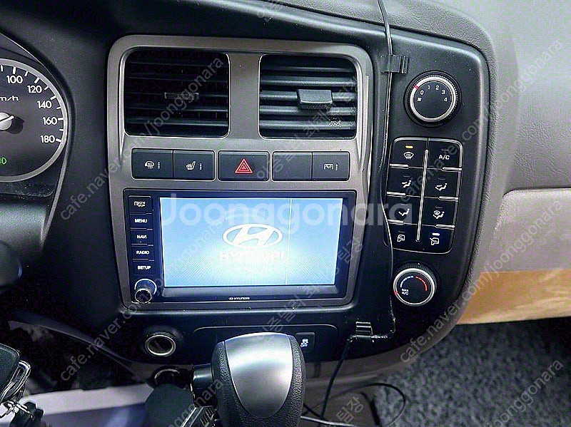 캠핑카 중고 포터2 흰색 2017년식 42,110km ...--9