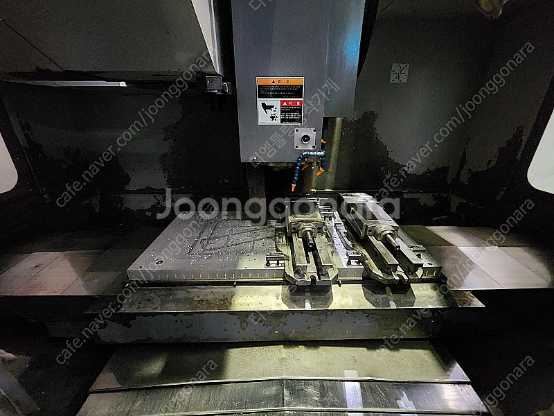 머시닝센터(스맥) LCV55S 8,000RPM BT50...--2
