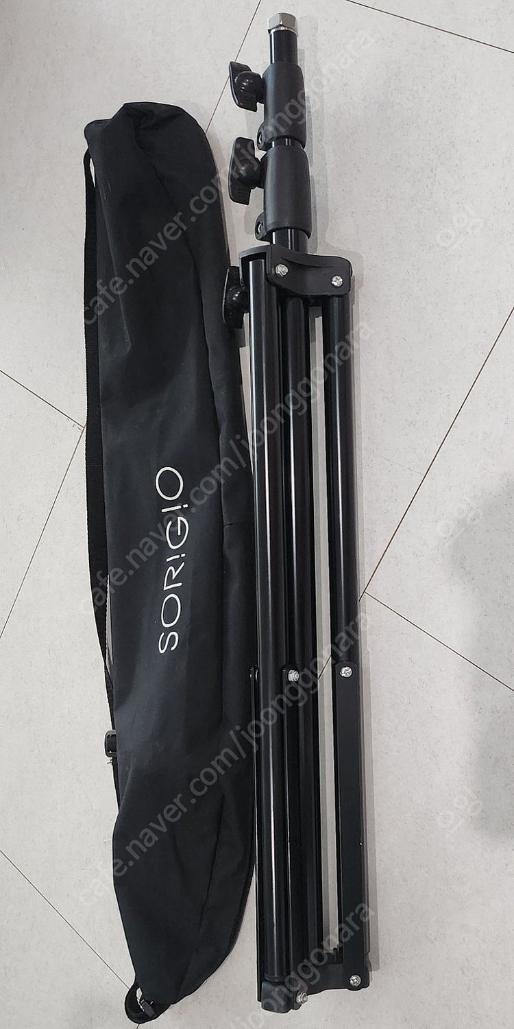 소리지오 다이나믹 콘덴서 일자형 마이크스탠드 거치대 (리플렉션 필터 호환) 이미지