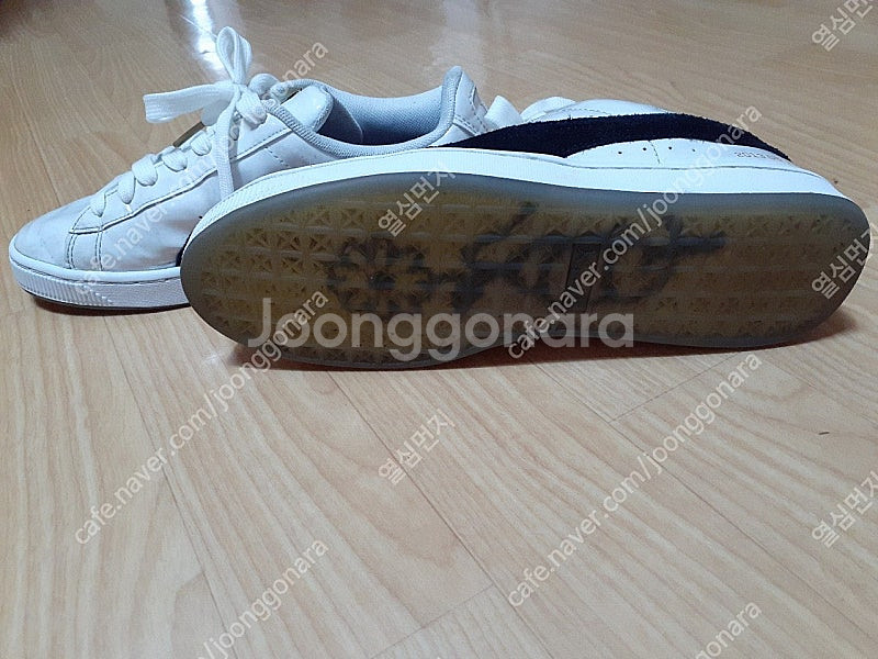 푸마 운동화 사이즈245 남여공녀 필요하신 분들은 편하...--4