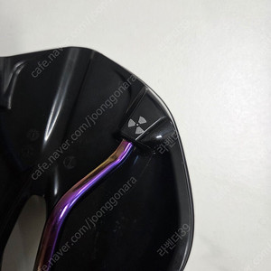 누크프루프 샘힐 오일슬릭 안장