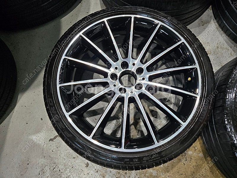 W257 벤츠CLS 마차 20인치 순정 휠타이어 판매합...--1