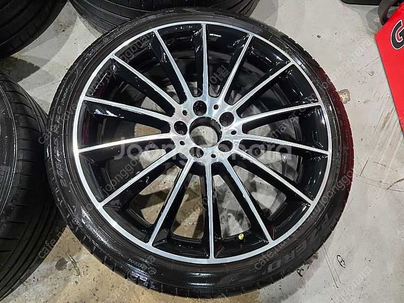 W257 벤츠CLS 마차 20인치 순정 휠타이어 판매합...--4