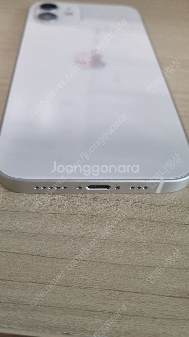 아이폰12 화이트 256g (박스풀세트. 이어폰 포함)--3