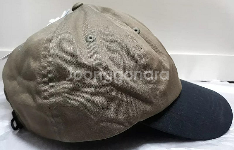 컬럼비아 남성모자 새제품 각각 만원--4