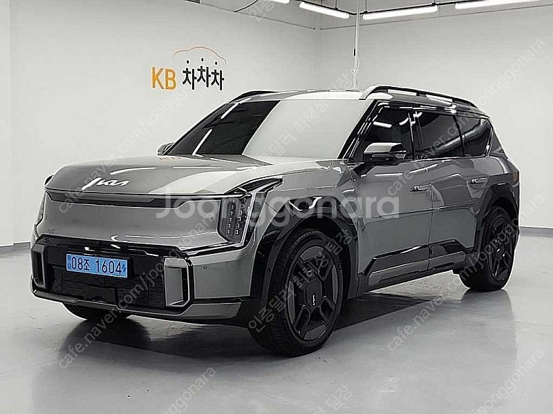 중고차 기아 EV9 중고 회색 2024년식 54,000...--0