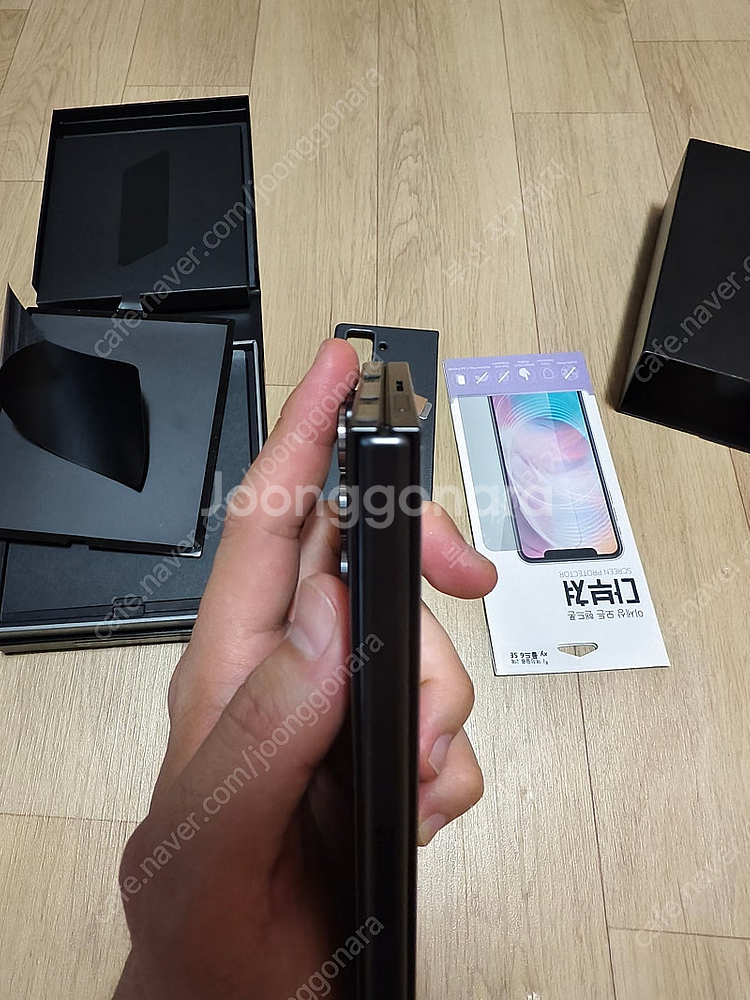부산직 갤럭시 Z 폴드 SE 512GB 자급제--4