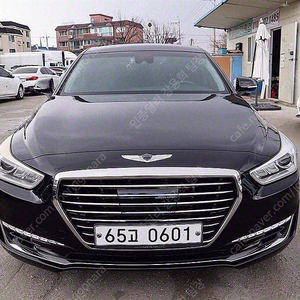 EQ900 중고 제네시스 중고 가격 EQ900 중고차 검정색 2016년식 3.8 GDI 럭셔리 법인차량 구매가능