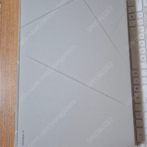 아수스 젠북 S OLED 루나레이크 노트북 울트라7 32G 1TB (UX5606SA-RJ170W)