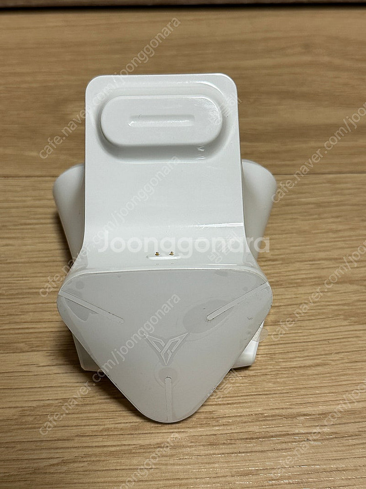 Flydigi Apex 4 컨트롤러 (충전독 포함)--2