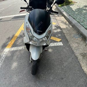 Pcx 13년식 30만원